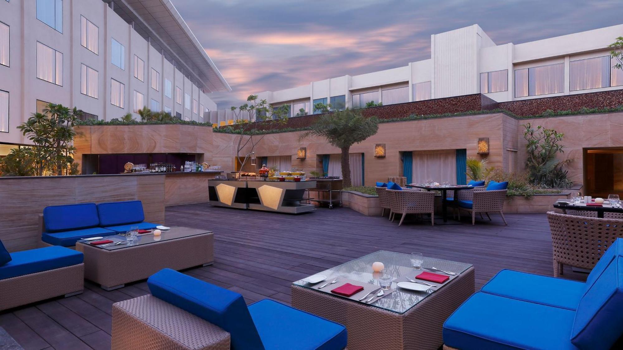 Intercontinental Jaipur Tonk Road By Ihg Hotel Bagian luar foto